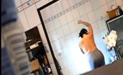Voyeur catches jane getting off in the shower