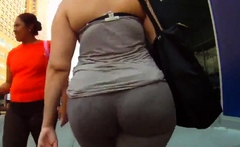 Bubble Butt Latina