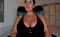 Busty milf brunette play with toys webcam chat