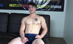 Casting stud jerks cock on interview