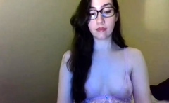 Webcam brunette solo masturbation